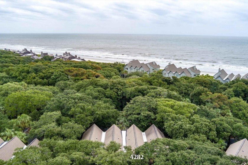 This one-bedroom, one-bath villa on Kiawah Island is a great - Beach Home for sale in Kiawah Island, South Carolina on Beachhouse.com