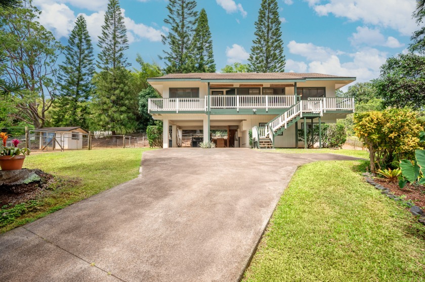 Accepting backup offers. Located in a beautiful country setting - Beach Home for sale in Kalaheo, Hawaii on Beachhouse.com