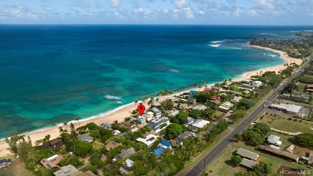 Welcome to Ke Nui Road. The premium location for North Shore - Beach Home for sale in Haleiwa, Hawaii on Beachhouse.com