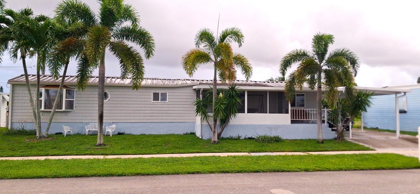 Well maintained 2/2 manufactured home, located on preferred - Beach Home for sale in Boynton Beach, Florida on Beachhouse.com