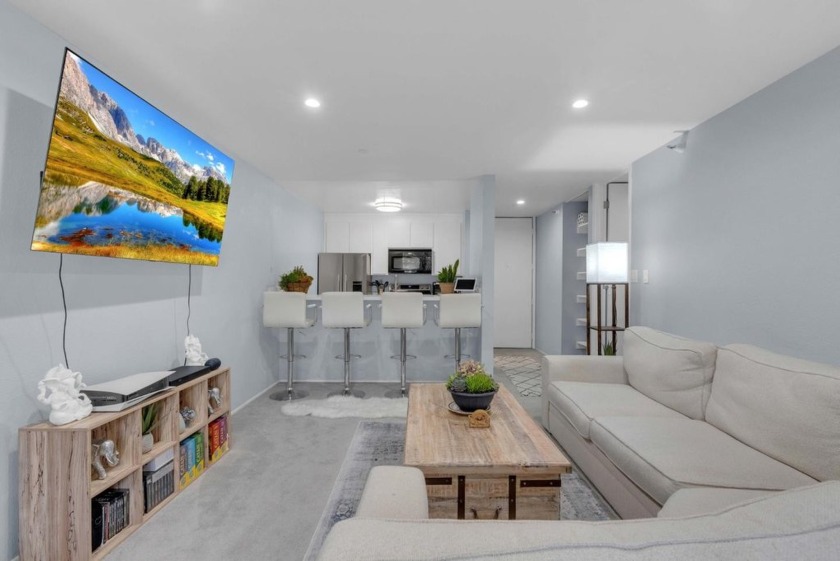 5202 Shelter Creek LN - Beach Condo for sale in San Bruno, California on Beachhouse.com