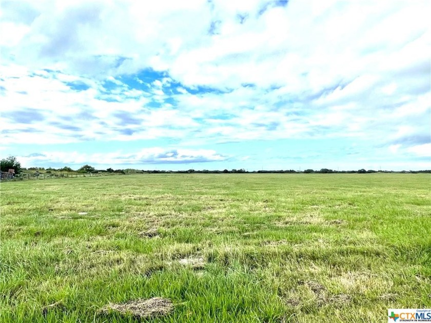 10 Acre UNRESTRICTED land. Located in between Port O'Connor and - Beach Acreage for sale in Seadrift, Texas on Beachhouse.com