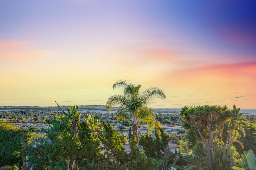 Breathtaking panoramic ocean & bay views await you from this - Beach Home for sale in San Diego, California on Beachhouse.com