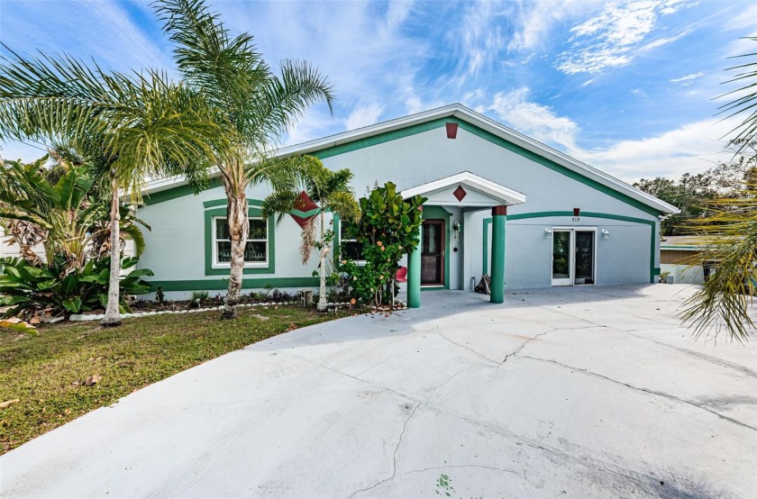 ARE YOU LOOKING FOR THE OPPORTUNITY TO BUILD AN ENTIRE FAMILY - Beach Home for sale in Tarpon Springs, Florida on Beachhouse.com
