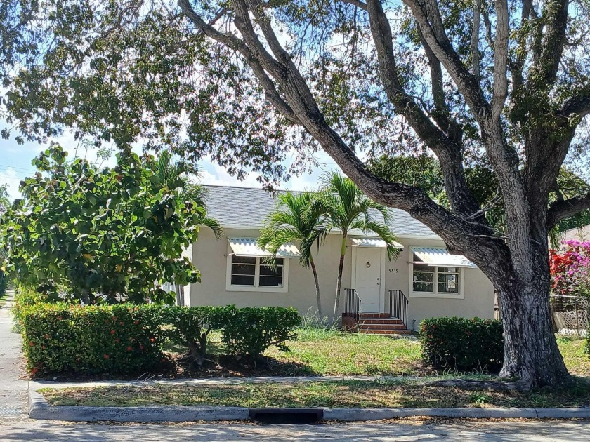 3 Bedroom 2 bath single family house on a large corner lot in a - Beach Home for sale in West Palm Beach, Florida on Beachhouse.com
