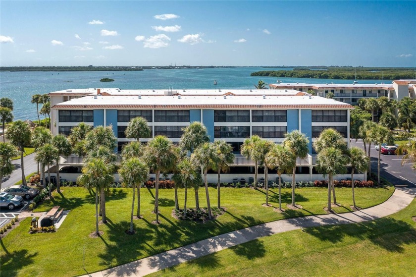 Exceptional opportunity to make this condo your own!  Corner - Beach Condo for sale in Englewood, Florida on Beachhouse.com