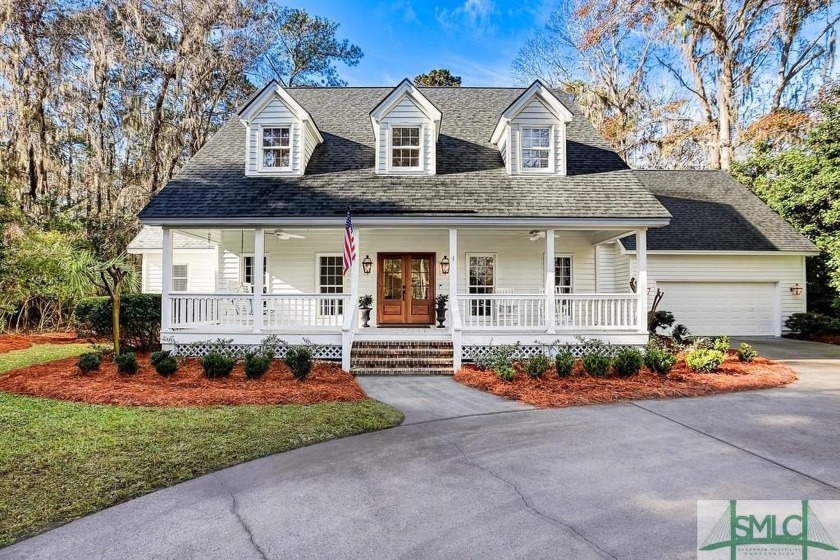 Turnkey Low Country home on Skidaway Island that features beauty - Beach Home for sale in Savannah, Georgia on Beachhouse.com