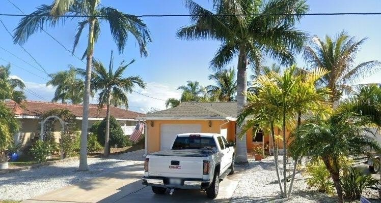 Under contract-accepting backup offers. Statistical purposes - Beach Home for sale in Redington Beach, Florida on Beachhouse.com