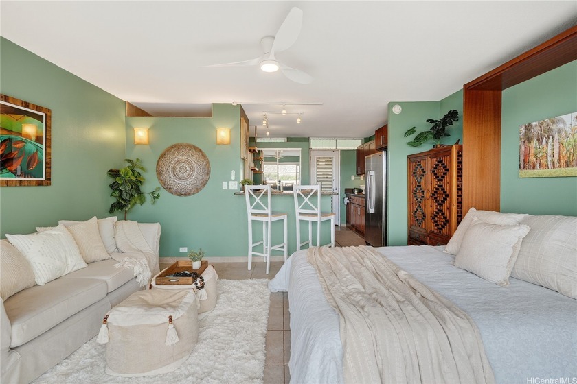 Experience true oceanfront oasis living at Makaha Shores-the - Beach Condo for sale in Waianae, Hawaii on Beachhouse.com