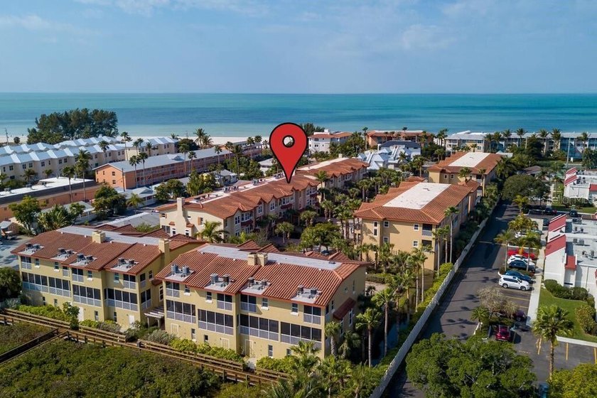 Welcome to this slice of paradise in Bradenton Beach, this FULLY - Beach Townhome/Townhouse for sale in Bradenton Beach, Florida on Beachhouse.com