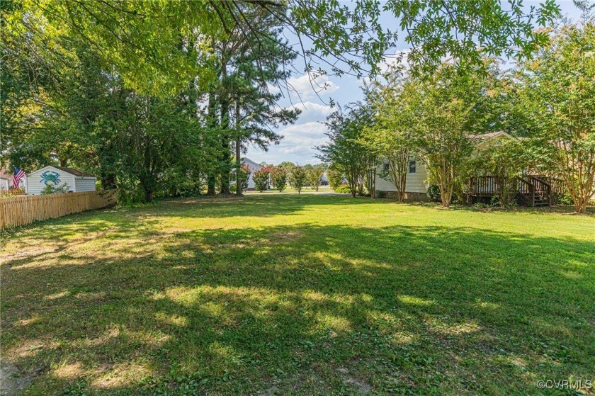 One of the last remaining buildable vacant lots in the Town of - Beach Lot for sale in Tappahannock, Virginia on Beachhouse.com