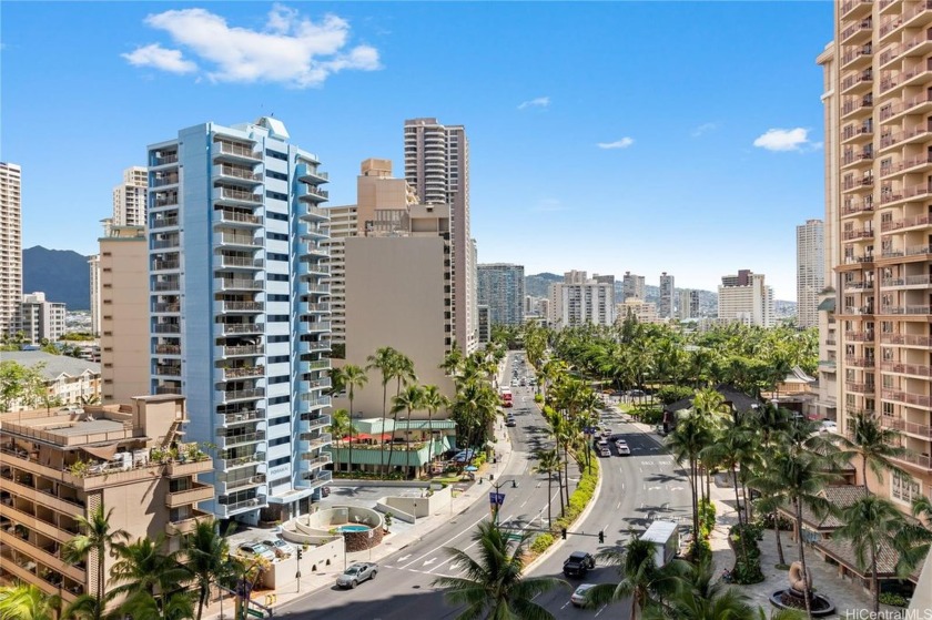 Here is your chance to own at the iconic Ilikai Hotel/Condo!!! - Beach Condo for sale in Honolulu, Hawaii on Beachhouse.com