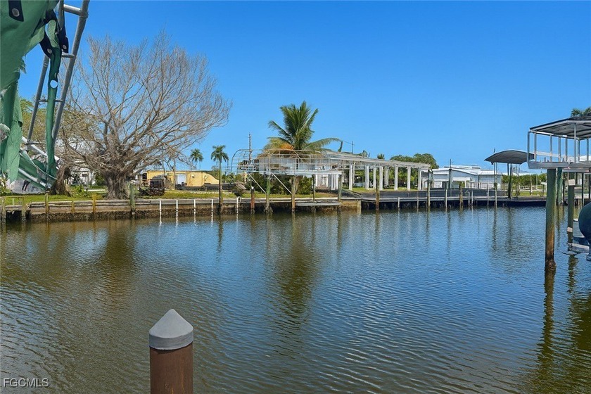 Direct access Waterfront Double Lot in St. James City - Your - Beach Lot for sale in St. James City, Florida on Beachhouse.com