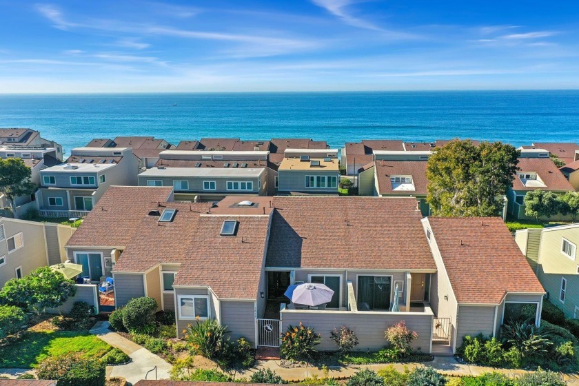 Welcome to your dream seaside retreat in the exclusive gated - Beach Home for sale in Encinitas, California on Beachhouse.com