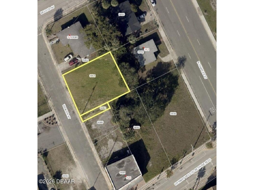 Vacant Multi-Family Mixed Use parcel in Daytona Beach. RDM-2 - Beach Lot for sale in Daytona Beach, Florida on Beachhouse.com