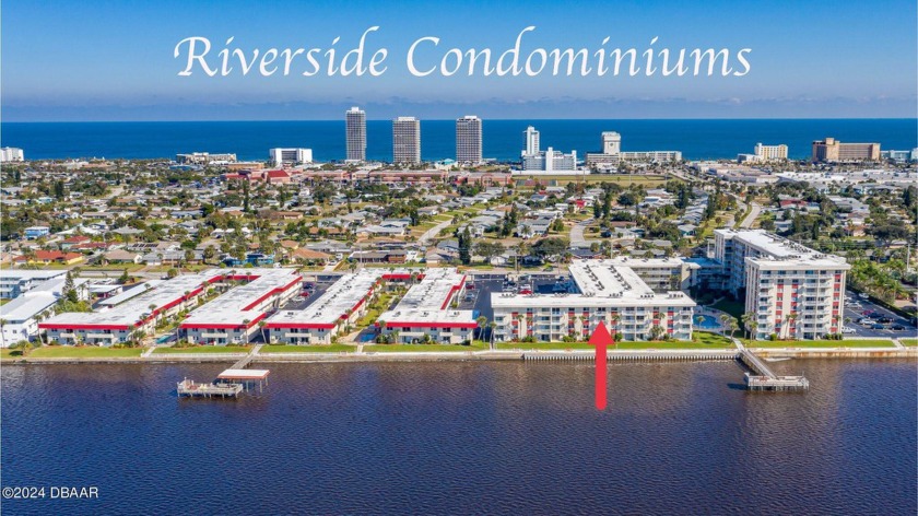 This gorgeous DIRECT RIVERFFRONT condo is turnkey and ready to - Beach Condo for sale in Daytona Beach, Florida on Beachhouse.com