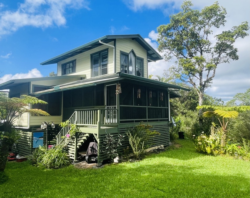 Come home to this Private Gated 1.17 acre property with a Cute & - Beach Home for sale in Kurtistown, Hawaii on Beachhouse.com