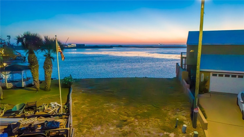 Stunning Fingertip Waterfront Lot! Situated at the end of the - Beach Lot for sale in Corpus Christi, Texas on Beachhouse.com