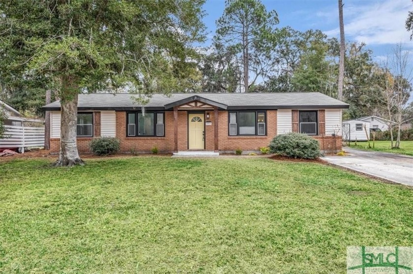 Move-in ready! NO HOA! Welcome home to this charming and cozy - Beach Home for sale in Savannah, Georgia on Beachhouse.com