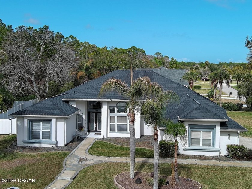 Welcome to this stunning, newly renovated 4BR/3.5BA estate home - Beach Home for sale in Ormond Beach, Florida on Beachhouse.com