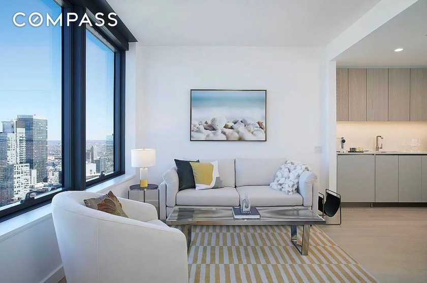 This high-floor, northeast-facing one-bedroom apartment offers a - Beach Condo for sale in Queens, New York on Beachhouse.com