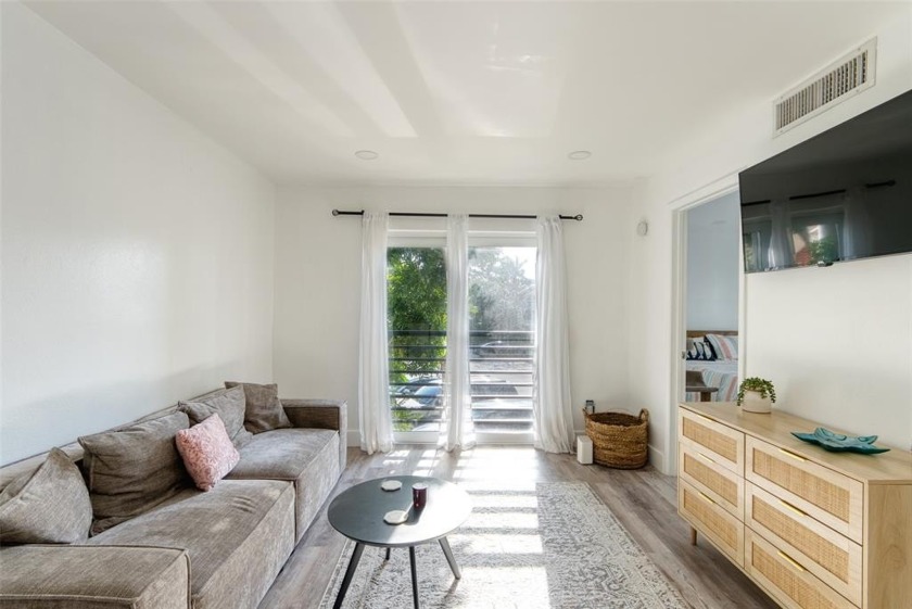 Welcome to this spacious and bright 3-bedroom, 2-bath condo in - Beach Condo for sale in Oakland Park, Florida on Beachhouse.com