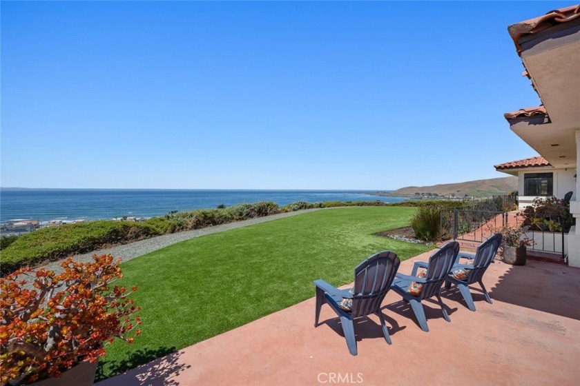Experience the very best of coastal California living in this - Beach Home for sale in Cayucos, California on Beachhouse.com