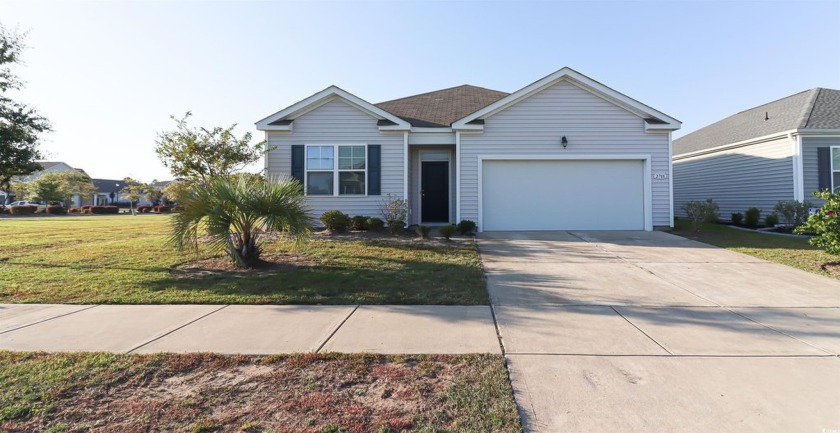 Welcome to this stunning 4-bedroom, 2-bathroom corner lot home - Beach Home for sale in Myrtle Beach, South Carolina on Beachhouse.com