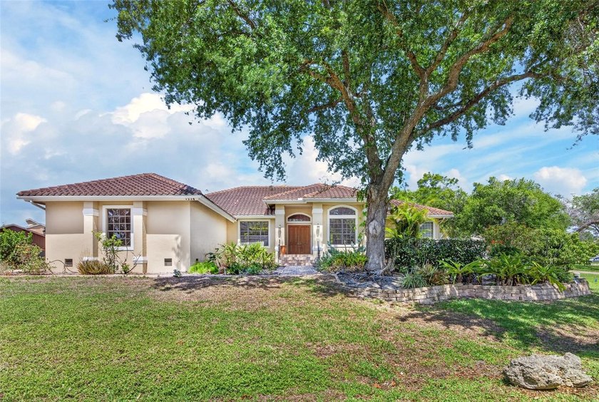One or more photo(s) has been virtually staged. OVERSIZED CORNER - Beach Home for sale in Fort Myers, Florida on Beachhouse.com