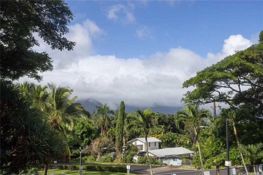 Location,  Location, Location. Healani Gardens  is 10 years - Beach Townhome/Townhouse for sale in Kaneohe, Hawaii on Beachhouse.com