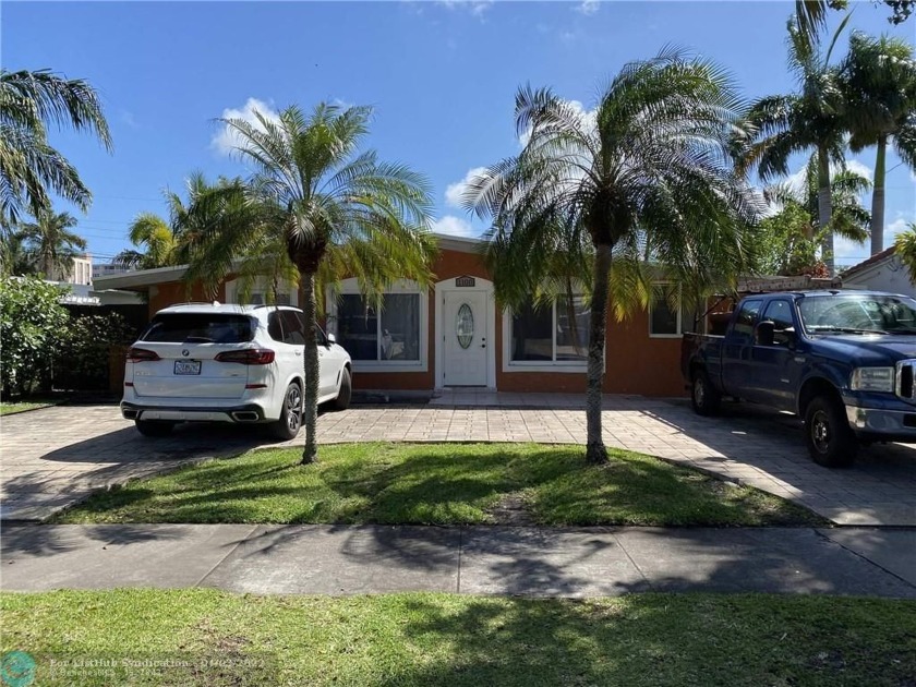 Now is your chance to get this spacious, well maintained house - Beach Home for sale in Hallandale Beach, Florida on Beachhouse.com