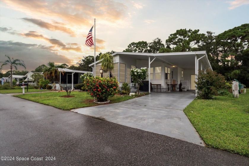 Welcome to Twin Lakes quiet, friendly, modest 55+ community with - Beach Home for sale in Melbourne, Florida on Beachhouse.com