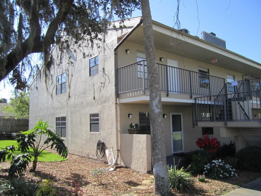 PRICE REDUCED SUBSTANTIALLY!!! Second Floor End Unit / No Pitter - Beach Condo for sale in Cape Canaveral, Florida on Beachhouse.com