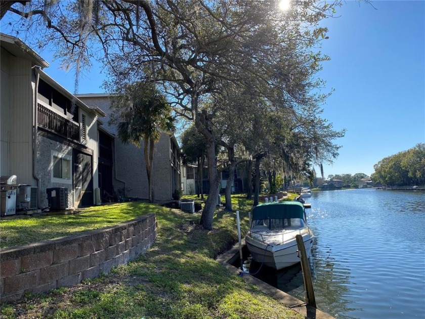 RELOCATING: Situated on a Lake, this property is accompanied by - Beach Townhome/Townhouse for sale in Tampa, Florida on Beachhouse.com
