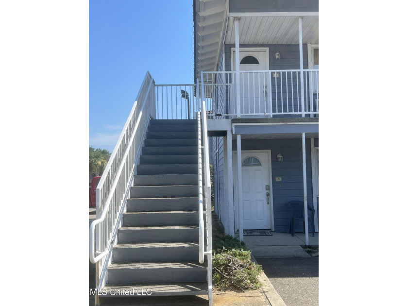 Don't miss this fantastic opportunity to own a studio - Beach Condo for sale in Biloxi, Mississippi on Beachhouse.com