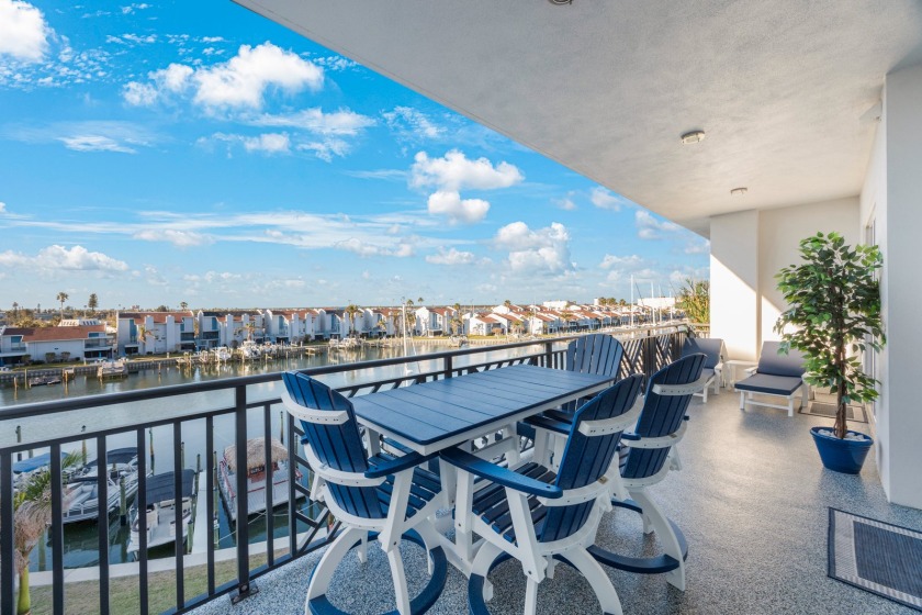 3b 2.5b Luxury at The Harbor - Beach Vacation Rentals in Madeira Beach, Florida on Beachhouse.com