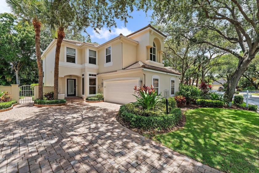 Introducing a stunning single-family home nestled in the highly - Beach Home for sale in Juno Beach, Florida on Beachhouse.com