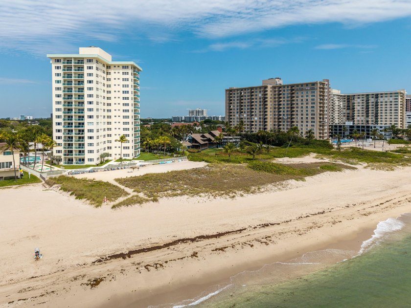 Ocean view the moment you walk in. This 2BR/2BA condo is located - Beach Condo for sale in Lauderdale BY The Sea, Florida on Beachhouse.com