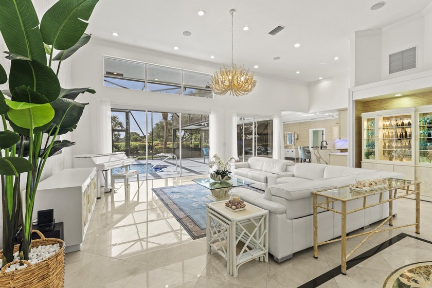 Magnificent 5BR/3BA pool home in Stonebridge CC in Boca Raton - Beach Home for sale in Boca Raton, Florida on Beachhouse.com