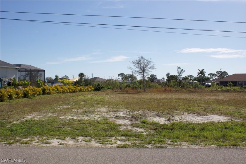 Prime Waterfront Lot in Cape Coral - Seize the opportunity to - Beach Lot for sale in Cape Coral, Florida on Beachhouse.com