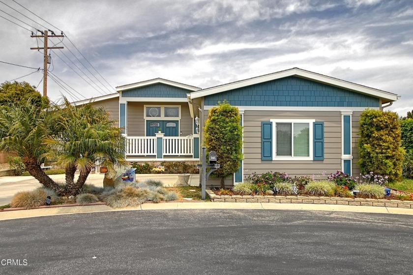 Welcome to your new home in The Patrician, one of the most - Beach Home for sale in Ventura, California on Beachhouse.com