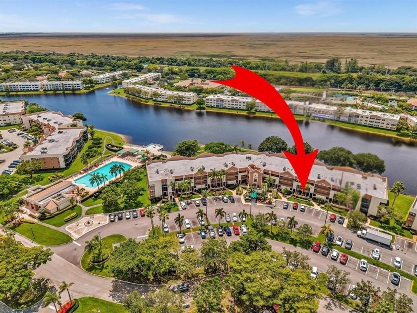 *Live in paradise* Gorgeous two-bedroom, two-bath condo in the - Beach Condo for sale in Tamarac, Florida on Beachhouse.com