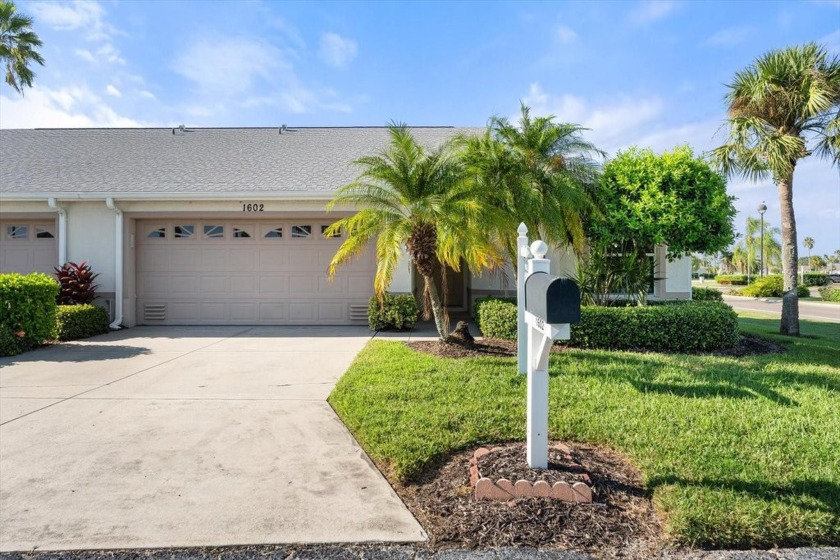 Welcome home! This is South-West Florida living at it's finest - Beach Condo for sale in Palmetto, Florida on Beachhouse.com