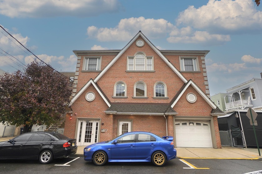 Maximize your living space in this exceptionally - Beach Condo for sale in Guttenberg, New Jersey on Beachhouse.com