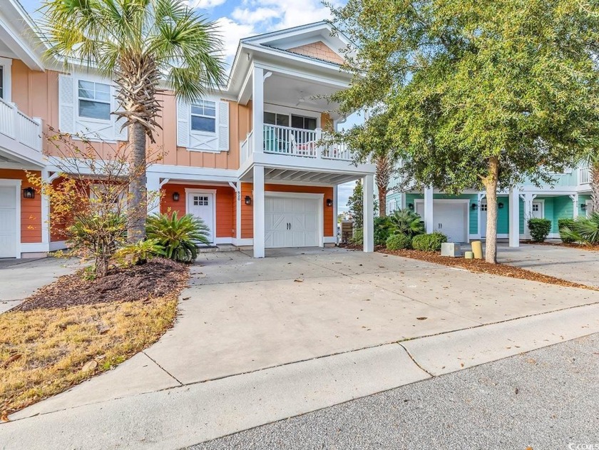 This immaculate and beautifully furnished 2-bedroom, 2-bathroom - Beach Townhome/Townhouse for sale in North Myrtle Beach, South Carolina on Beachhouse.com