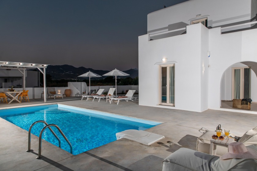 Villa Naya1 - Beach Vacation Rentals in Naxos, Southern Aegean, Greece on Beachhouse.com