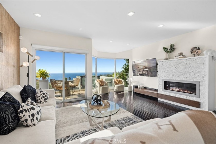 Light-filled and effortlessly coastal, this refined Arch Beach - Beach Home for sale in Laguna Beach, California on Beachhouse.com