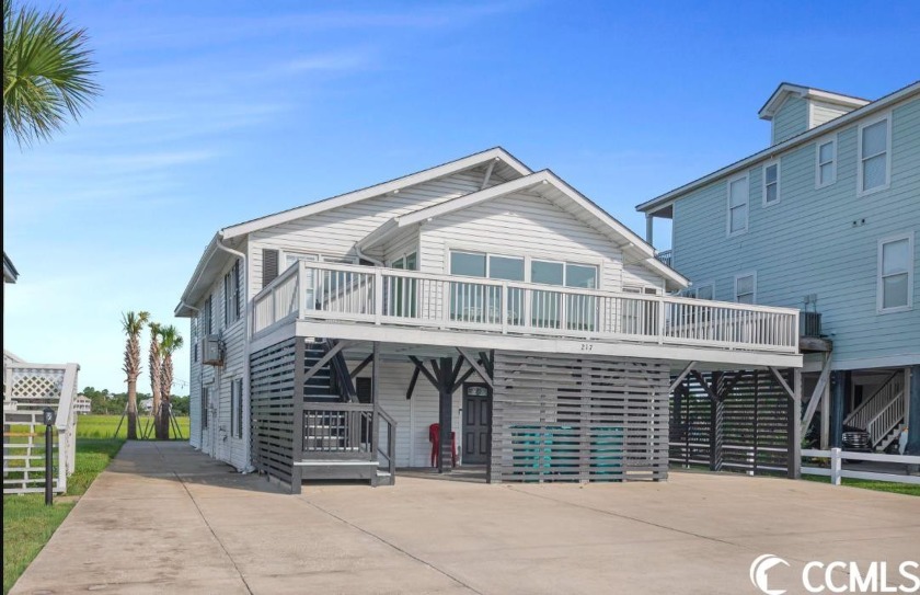 Welcome to this beautifully decorated five-bedroom - Beach Home for sale in Murrells Inlet, South Carolina on Beachhouse.com
