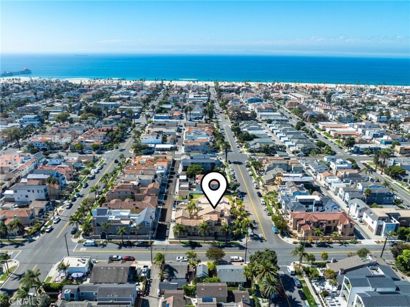 Nestled in one of the quietest and most coveted spots in the - Beach Home for sale in Huntington Beach, California on Beachhouse.com