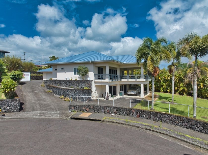 Discover refined island living in the prestigious Pacific - Beach Home for sale in Hilo, Hawaii on Beachhouse.com